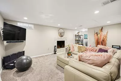 4527 Lakeland Avenue N, Robbinsdale, MN 55422 - Photo 18