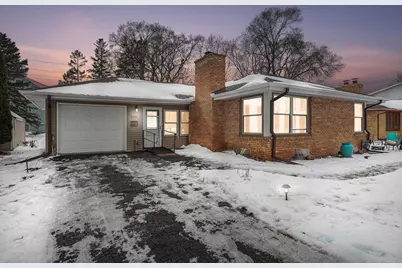 4527 Lakeland Avenue N, Robbinsdale, MN 55422 - Photo 1
