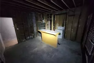 9 E 37th St, Minneapolis, MN 55409 - Photo 10