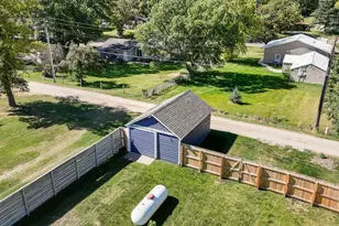 220 Fremont St S, Lake Benton, MN 56149 - Photo 18