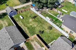 220 Fremont St S, Lake Benton, MN 56149 - Photo 16