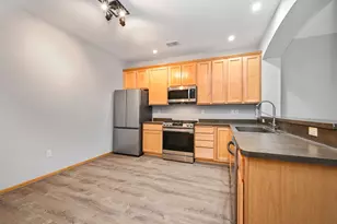 1550 Zarthan Ave S, Saint Louis Park, MN 55416 - Photo 10