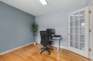 21 N Oaks Rd, North Oaks, MN 55127 - Photo 12