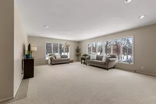 21 N Oaks Rd, North Oaks, MN 55127 - Photo 16