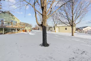 6010 Prairie Rose Dr, Saint Cloud, MN 56303 - Photo 4