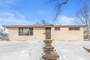 11216 Harrison Ave S, Bloomington, MN 55437 - Photo 26