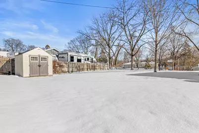 11216 Harrison Avenue S, Bloomington, MN 55437 - Photo 30