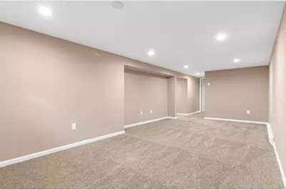 11216 Harrison Avenue S, Bloomington, MN 55437 - Photo 14