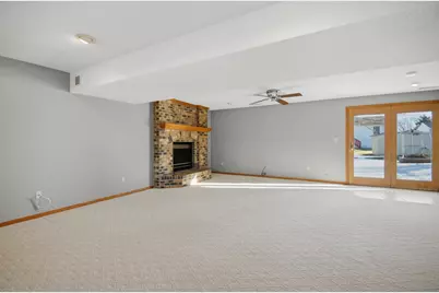 2305 13th Street SW, Austin, MN 55912 - Photo 34