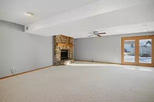 2305 13th St SW, Austin, MN 55912 - Photo 34