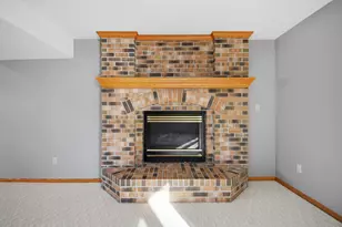 2305 13th St SW, Austin, MN 55912 - Photo 36