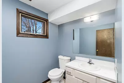 4221 Edgemont Street, Vadnais Heights, MN 55127 - Photo 16