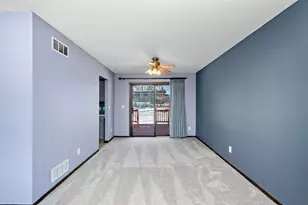 4221 Edgemont St, Vadnais Heights, MN 55127 - Photo 6