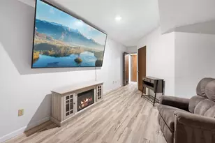 7686 Blackwell Ct N, Inver Grove Heights, MN 55076 - Photo 28