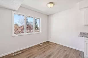 14381 Heywood Ave, Apple Valley, MN 55124 - Photo 18