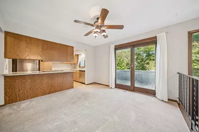 10234 Berkshire Road, Bloomington, MN 55437 - Photo 4