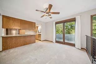 10234 Berkshire Rd, Bloomington, MN 55437 - Photo 4