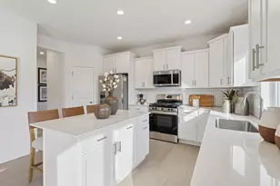 2839 Downing Ave, Shakopee, MN 55379 - Photo 2