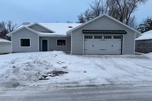 16 Tower St, Kensington, MN 56343 - Photo 2