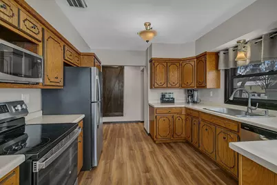 253 10th Avenue N, Waite Park, MN 56387 - Photo 10