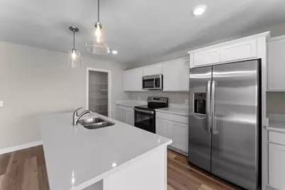 2140 Violet Lane, Faribault, MN 55021 - Photo 10