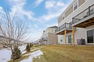 451 Murray Hl Wy, Waconia, MN 55387 - Photo 6