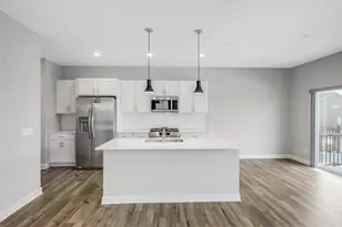 451 Murray Hl Wy, Waconia, MN 55387 - Photo 12