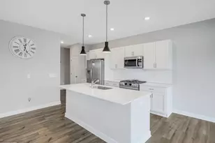 451 Murray Hl Wy, Waconia, MN 55387 - Photo 16