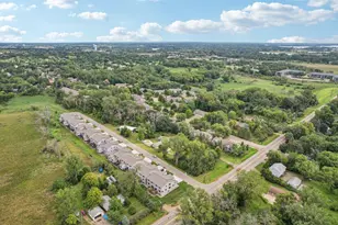 4087 Isaac Ct, Vadnais Heights, MN 55127 - Photo 48