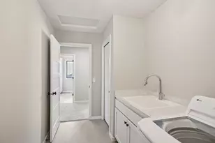 4087 Isaac Ct, Vadnais Heights, MN 55127 - Photo 32