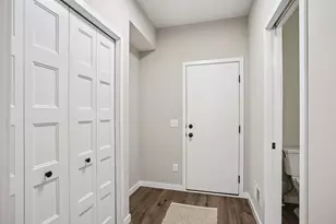 4087 Isaac Ct, Vadnais Heights, MN 55127 - Photo 14