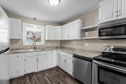 520 Barrett Street S, Winsted, MN 55395 - Photo 12