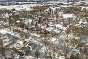 520 Barrett St S, Winsted, MN 55395 - Photo 28