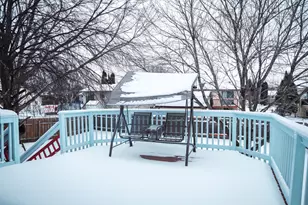 3222 Greenbrier St, Vadnais Heights, MN 55127 - Photo 10