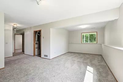 2515 Royals Drive, Hopkins, MN 55305 - Photo 22