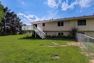 2515 Royals Dr, Hopkins, MN 55305 - Photo 34