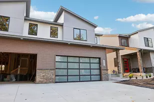 4093 Isaac Ct, Vadnais Heights, MN 55127 - Photo 4