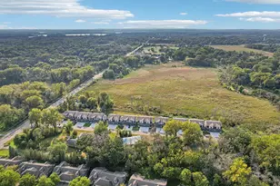 4093 Isaac Ct, Vadnais Heights, MN 55127 - Photo 46