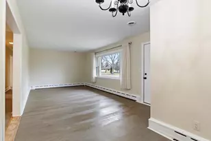 801 5th St NE, Staples, MN 56479 - Photo 4