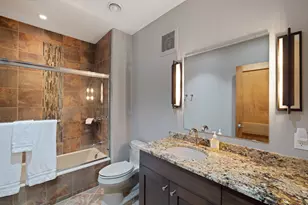 300 Broadway N, Fargo, ND 58102 - Photo 16