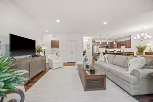 1948 W Wayzata Blvd, Long Lake, MN 55356 - Photo 8