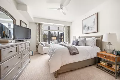 1948 W Wayzata Boulevard #203, Long Lake, MN 55356 - Photo 10