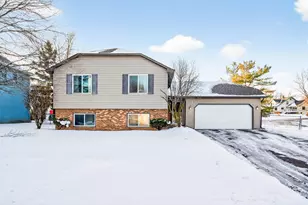 2840 Henslow Ave N, Oakdale, MN 55128 - Photo 22