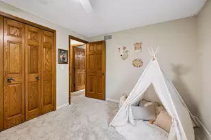 4275 Carlson Lake Ln N, Eagan, MN 55123 - Photo 30