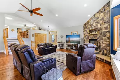 576 Burr Oak Lane, Hudson, WI 54016 - Photo 12