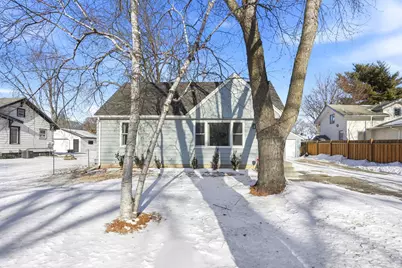 6708 Corvallis Avenue N, Crystal, MN 55428 - Photo 4
