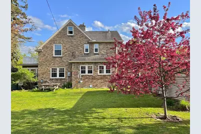 999 Nebraska Avenue W, Saint Paul, MN 55117 - Photo 2