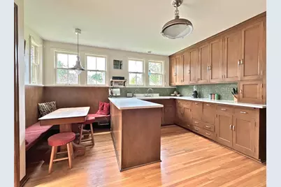 999 Nebraska Avenue W, Saint Paul, MN 55117 - Photo 8