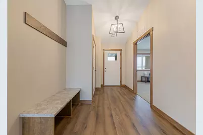 804 2nd St SE, Dodge Center, MN 55927 - Photo 10