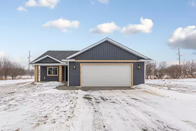 804 2nd St SE, Dodge Center, MN 55927 - Photo 4